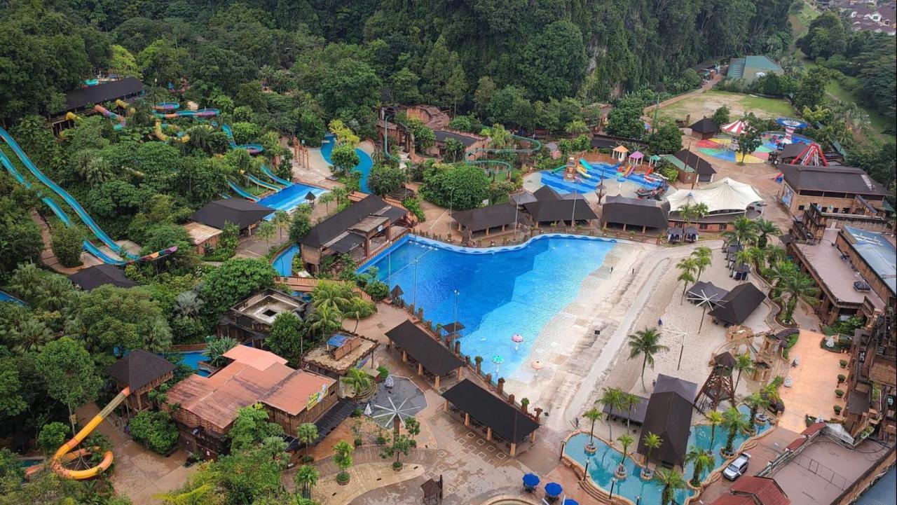 Ipoh Sunway Onsen Suites And Tambun Guesthouse , 3-14Pax 2Parking By Iwh 외부 사진