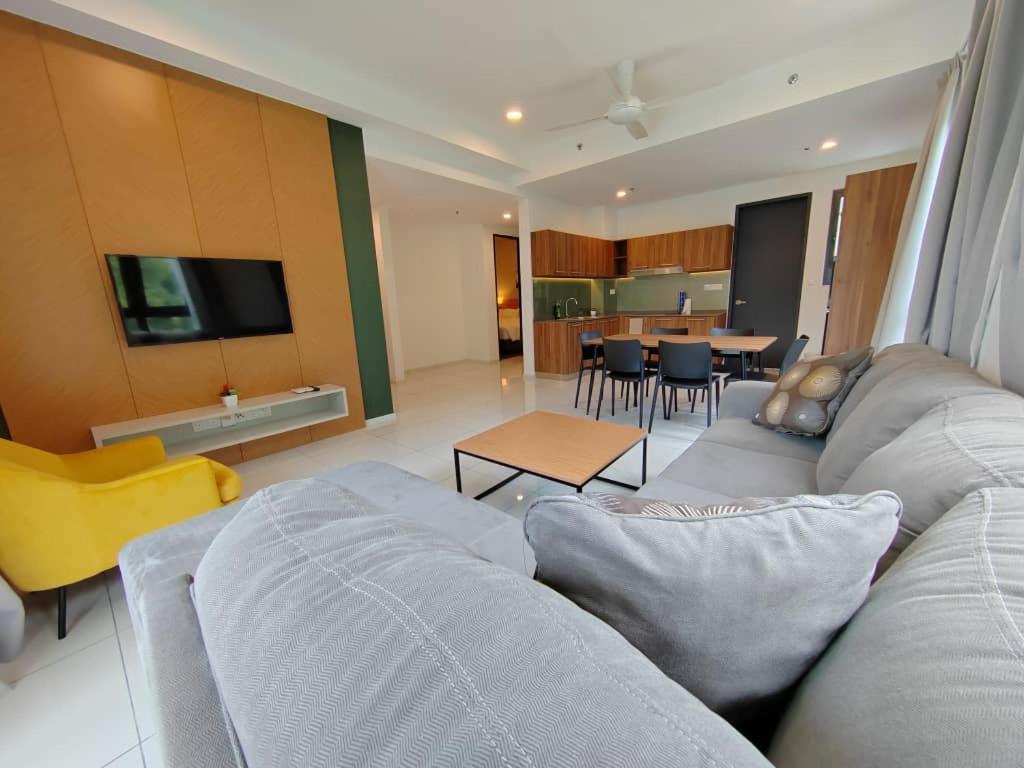 Ipoh Sunway Onsen Suites And Tambun Guesthouse , 3-14Pax 2Parking By Iwh 외부 사진