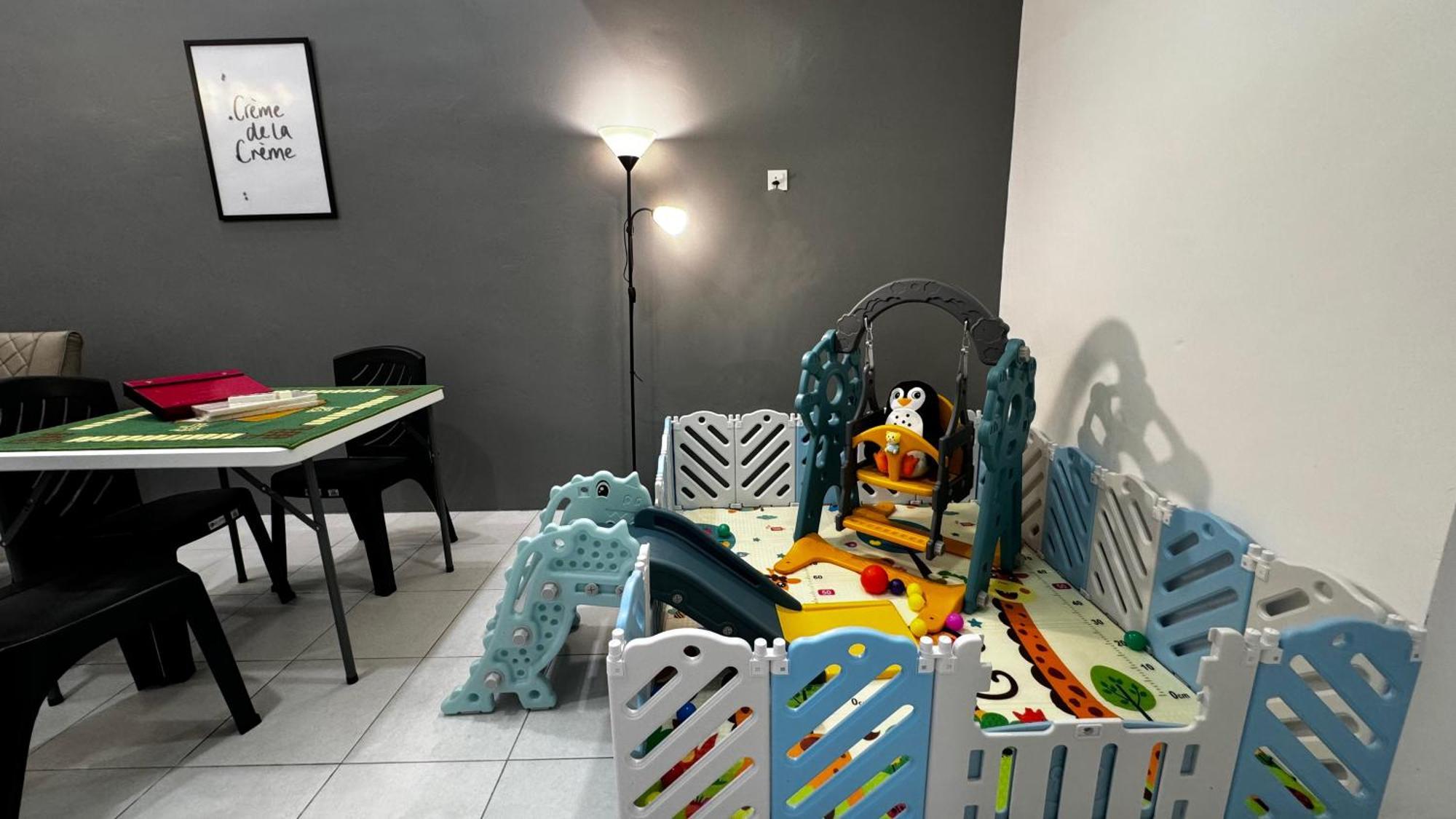 Ipoh Sunway Onsen Suites And Tambun Guesthouse , 3-14Pax 2Parking By Iwh 객실 사진
